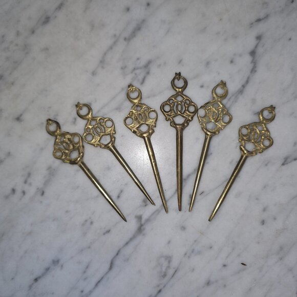 Vintage Brass Filigree Hair Pins Set of 6 Ornate Bun Hair Sticks Boho Victorian main image 4